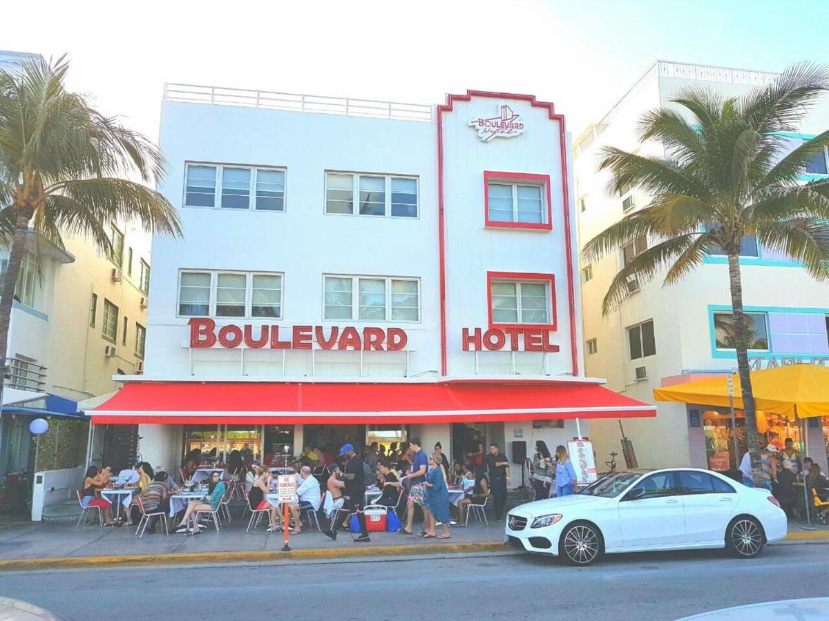 Boulevard Hotel - Miami Beach — Photos 1